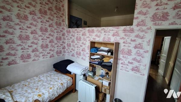 A vendre à VALENCE-EN-POITOU, COUHE (86), Une belle maison de ville de caractère