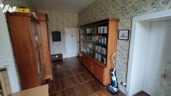 A vendre à VALENCE-EN-POITOU, COUHE (86), Une belle maison de ville de caractère