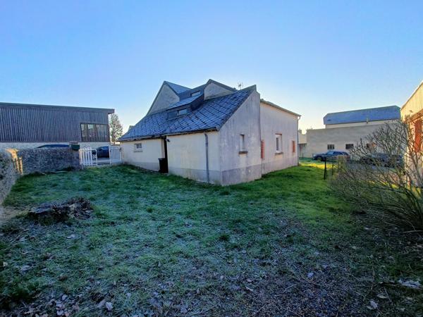 Immeuble eux logements avec terrain