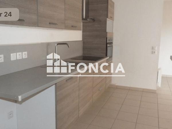 Location Appartement 3 pièces 68.1 m² - La Seyne Sur Mer 83500