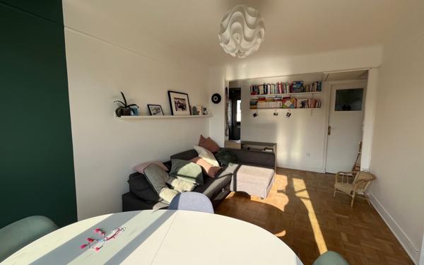 Appartement à vendre    3 pièces • 57,49 m2 Créteil