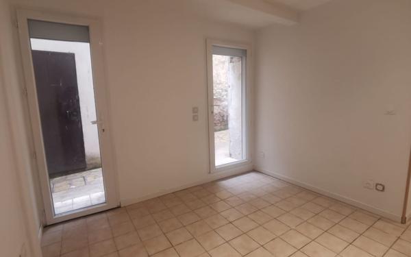 Appartement à louer    1 pièce •  Melun