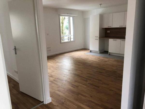 Appartement 2 pièces                                        - 44000 Nantes Réf : 11939