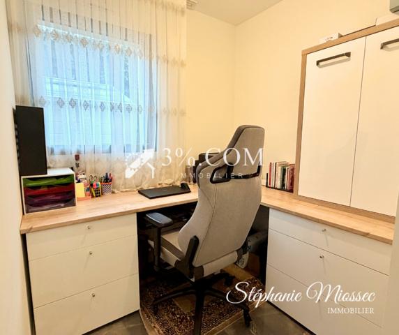 Maison 7 pièce(s) 5 chambre(s) 180 m²