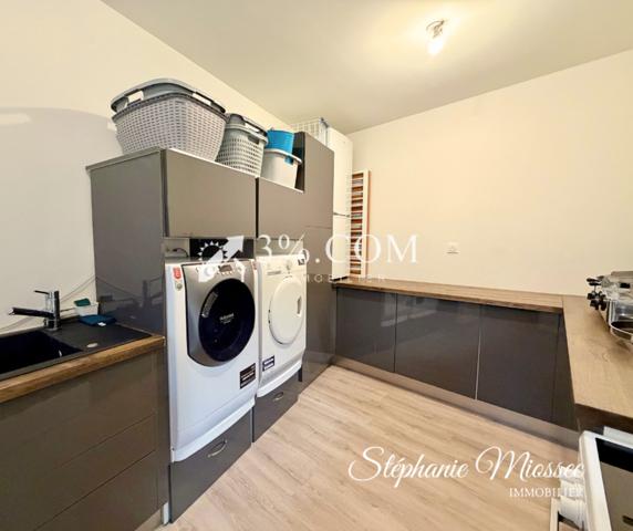 Maison 7 pièce(s) 5 chambre(s) 180 m²