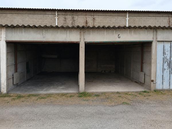 Parking / box 30 m2