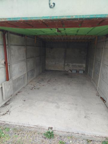 Parking / box 30 m2