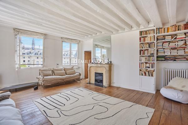 A vendre - appartement duplex - 126 m²  - Terrasse -  Paris - 75006 - Quai des Grands Augustins