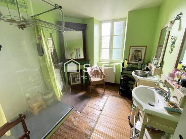 Slpendide maison de village 5 pièces