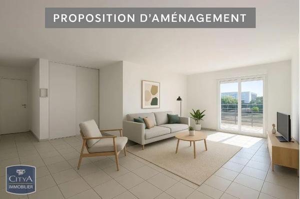 Appartement à louer 4 pièces 82m²