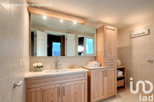 Maison à vendre 8 pièces 227 m² Châteaurenard