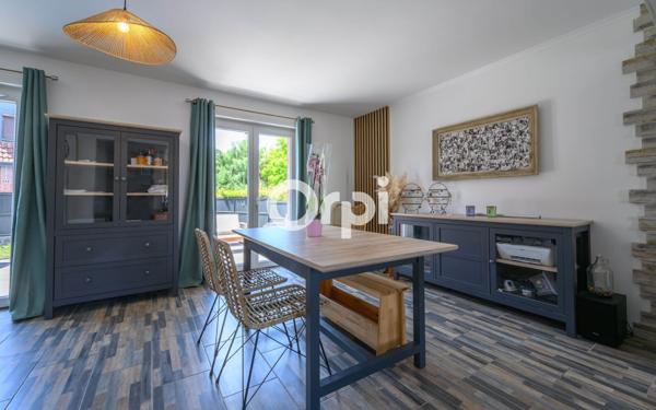 Maison à vendre    4 pièces • 96 m2 Courrières