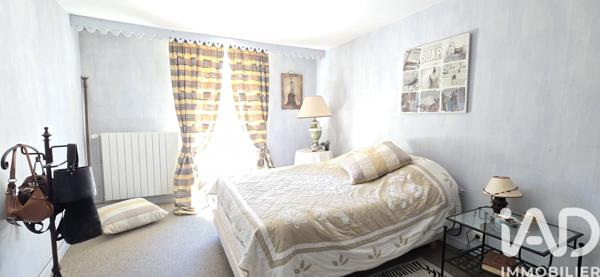 Maison à vendre 8 pièces 229,54 m² Monthureux-sur-Saône