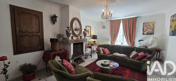 Maison à vendre 8 pièces 229,54 m² Monthureux-sur-Saône