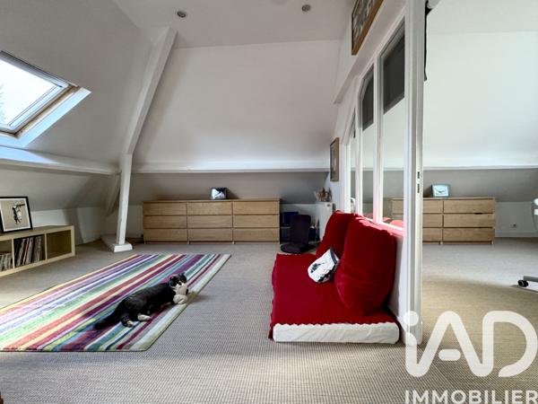 Maison à vendre 8 pièces 232 m² Bailly