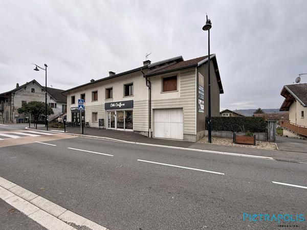 Immeuble de rendement de 328m2