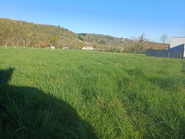 Terrain à vendre de 1 355,00 m² SAUVIAT (63)