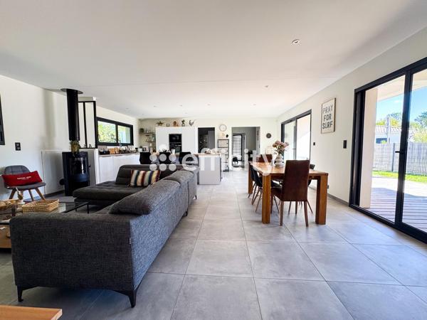 Maison 4 pièces - 130 m² Exclusivité efficity