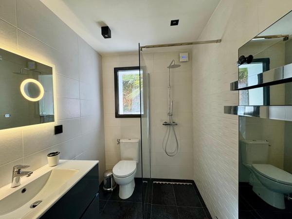 Saint-Aygulf-Var- rare propriété 343 m2 à 7mn des plages-Baisse de prix URGENT