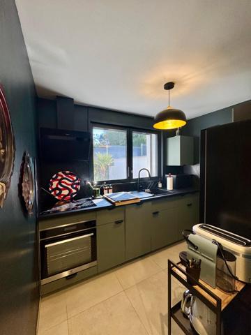 Saint-Aygulf-Var- rare propriété 343 m2 à 7mn des plages-Baisse de prix URGENT