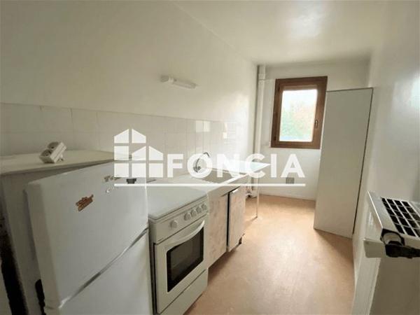 Location Appartement 2 pièces 41.52 m² - 15 RUE GASTON DREYT Tarbes 65000