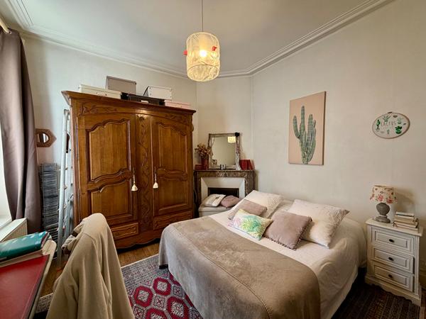 Appartement 3 pièce(s) 50.51 m2 - PROCHE BOULEVARD ANATOLE FRANCE