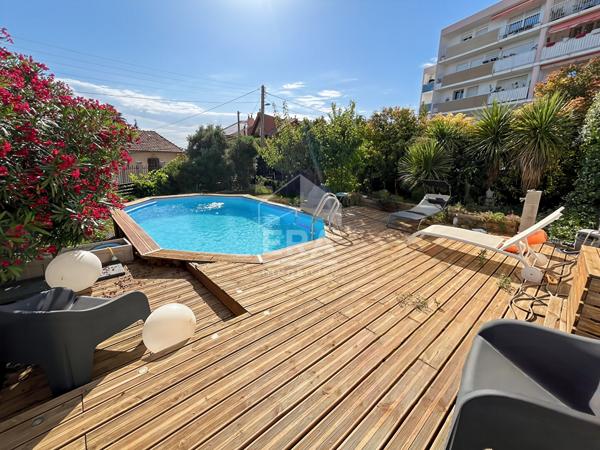 MARSEILLE 15EME - Maison T4 de plain pied de 89m2, sur une parcelle de 730m2