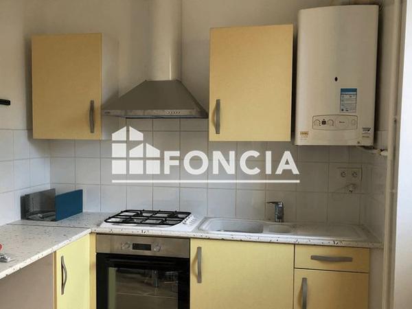 Location Appartement 3 pièces 62.4 m² - 16 RUE SAINT GILDAS Vannes 56000