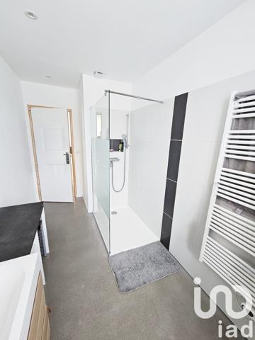 Maison 4 pièces de 105 m² à Vaux-sur-Seine (78740)