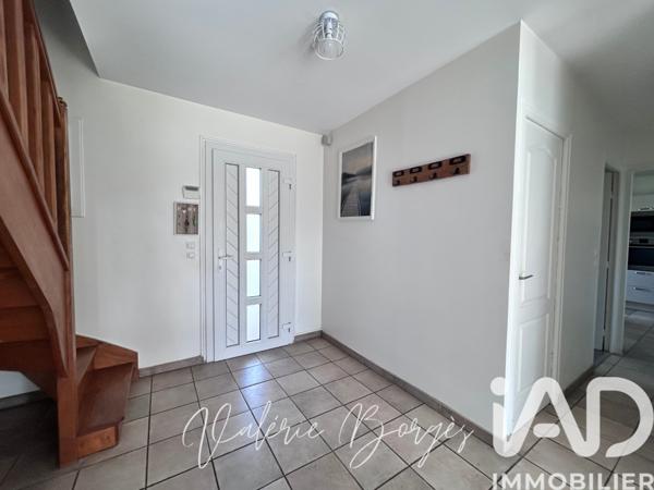 Maison à vendre 5 pièces 120 m² Lorrez-le-Bocage-Préaux
