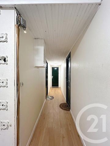 Appartement F2 à vendre  2 pièces - 27,24 m2 SAVIGNY SUR ORGE - 91