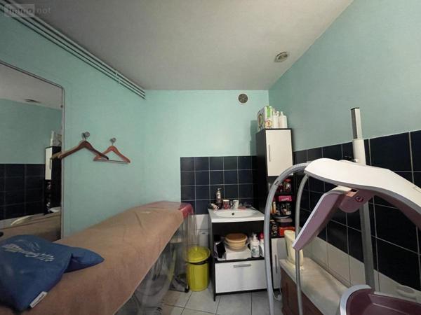 Fonds et/ou murs commerciaux à vendre à Lodève dans l'Hérault (34700), ref : 34074-34