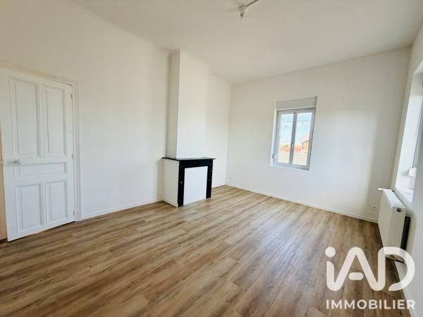 Location maison 4 pièces 90 m² Levergies
