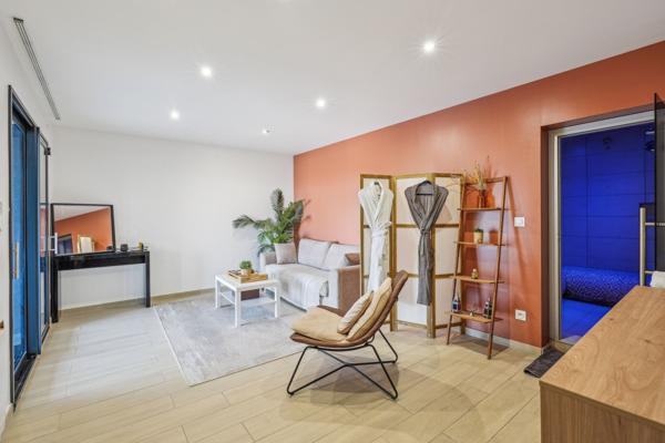 Vente Maison de luxe Saint-Laurent-de-Mure 7 Pièces 225 m²