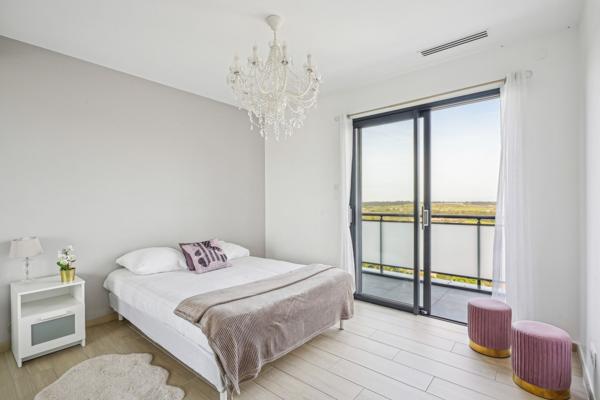 Vente Maison de luxe Saint-Laurent-de-Mure 7 Pièces 225 m²