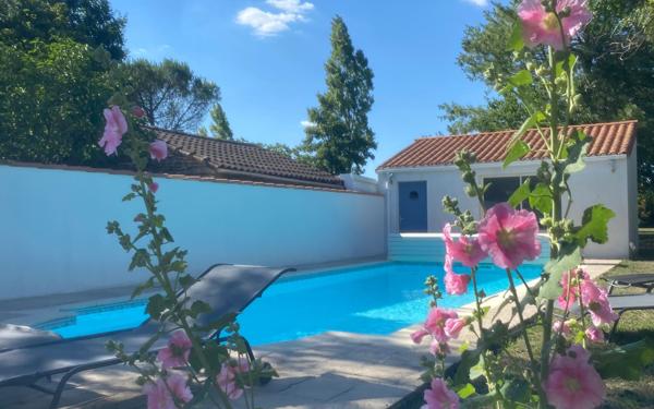 Maison à vendre    6 pièces •  Niort