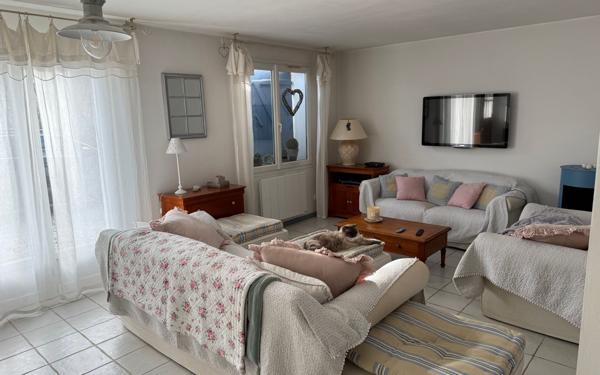 Maison à vendre    6 pièces •  Niort