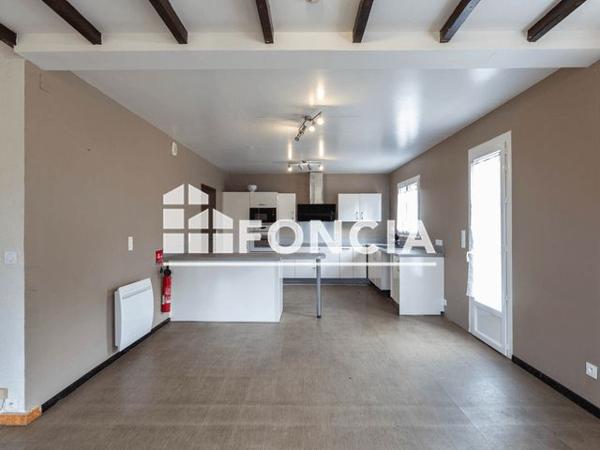 À vendre Maison 9 pièces 341.77 m² - Bartrès 65100