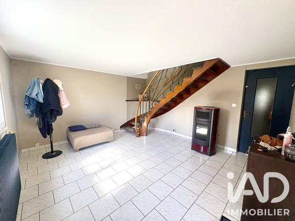 Maison à vendre 6 pièces 145 m² L'Étoile