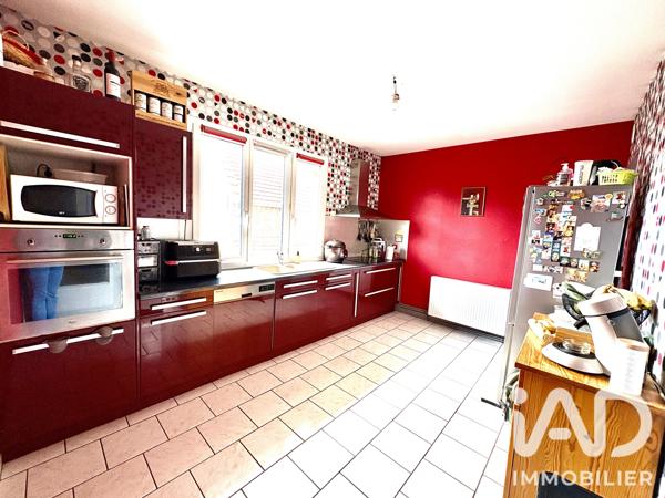 Maison à vendre 6 pièces 145 m² L'Étoile