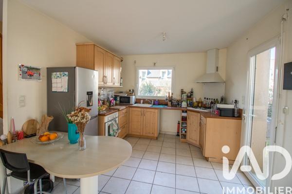 Maison à vendre 6 pièces 109,21 m² Orgères