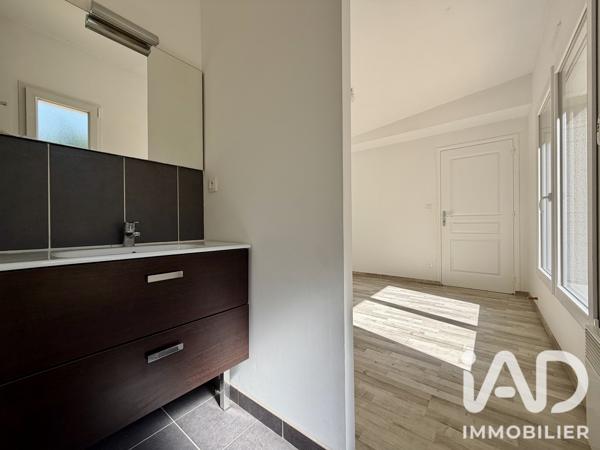 Maison à vendre 5 pièces 114 m² Saint-Sauveur-Villages
