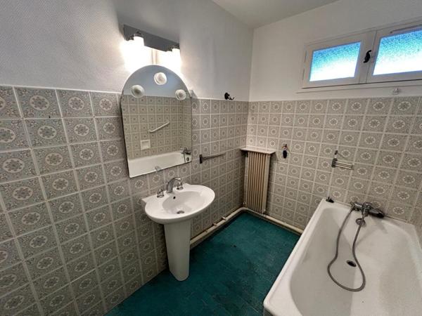 Appartement Marseille TYPE  3 /4  de 70 m2+cave