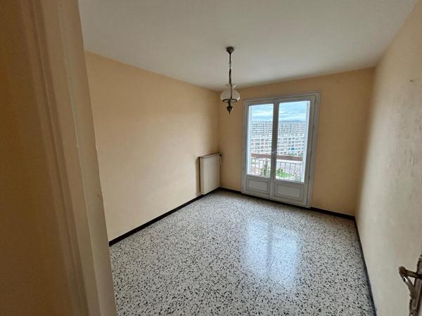 Appartement Marseille TYPE  3 /4  de 70 m2+cave