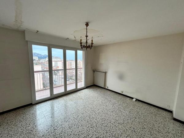 Appartement Marseille TYPE  3 /4  de 70 m2+cave