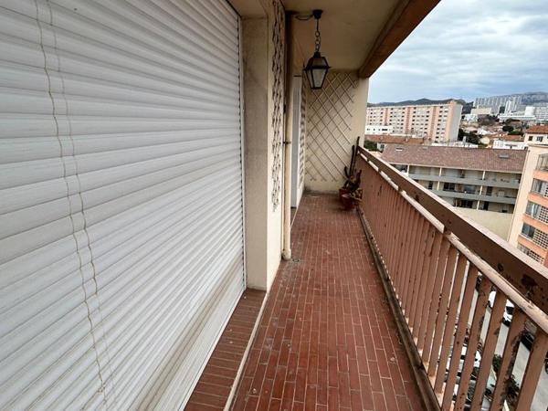 Appartement Marseille TYPE  3 /4  de 70 m2+cave