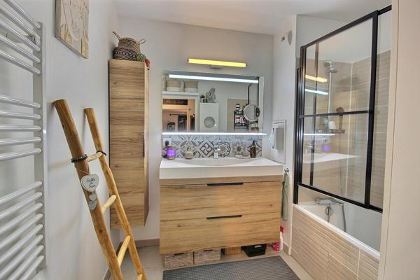 Appartement Antony 3 pièce(s) 65.72 m2