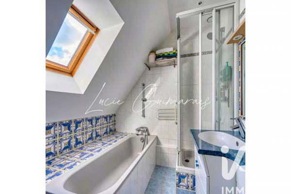 Maison à vendre 6 pièces 145 m² Méry-sur-Oise