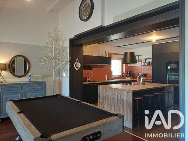 Maison à vendre 8 pièces 160 m² Saint-Amand-les-Eaux