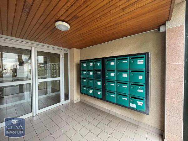 Appartement à louer 1 pièce 32.05m² Le Mans (72000)